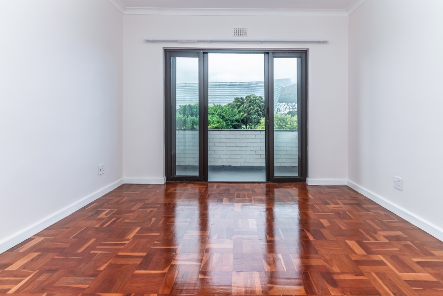 2 Bedroom Property for Sale in Green Point Western Cape